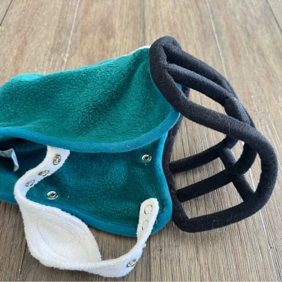 Philadelphia Eagles Kids Helmet Cap just in time for the Super Bowl - Picture 4 of 5